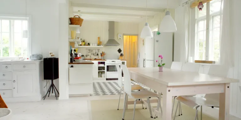 What are the best window treatments to reduce sun glare