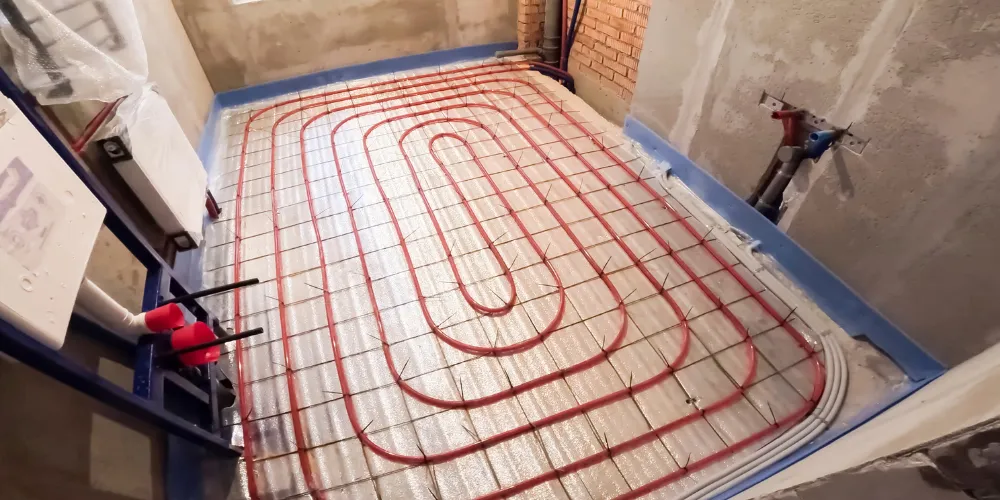 Why Is My Toilet Water Level Dropping Slowly On Its Own?