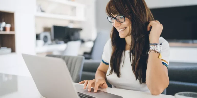 How Do I Plan a Pet-Friendly Backyard