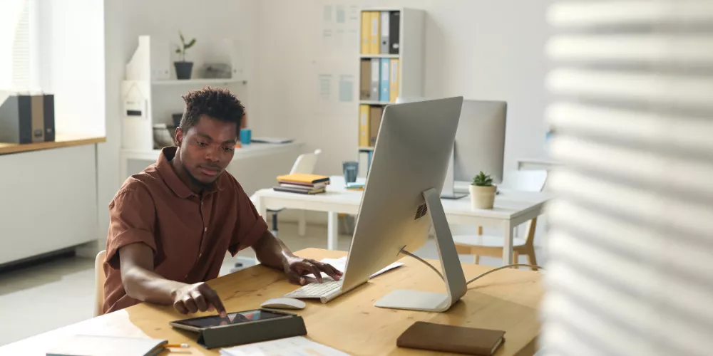 How Can I Design a Wallpaper